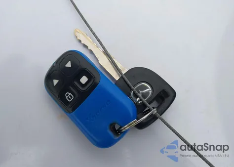 2006 Mazda Mazda3 I z USA, uszkodzony, nr VIN JM1BK32G761449497